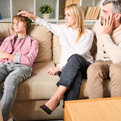 Accompagnement des parents d’adolescents et d’enfants en souffrance émotionnelle pour mieux comprendre leurs difficultés et trouver des clés d’apaisement avec Nadège Augereau.